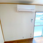 エアコンは分解洗浄します