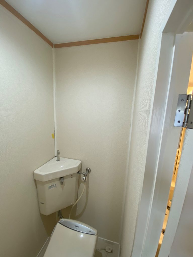 トイレの壁