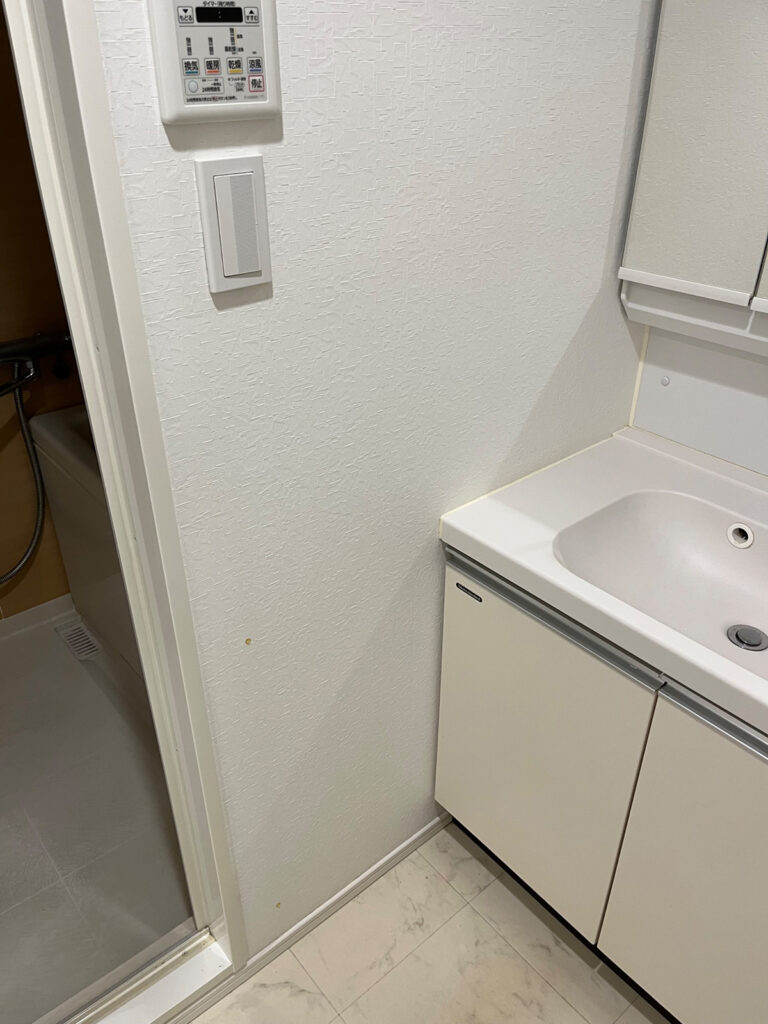 荒川区マンション クロス再生・原状回復工事